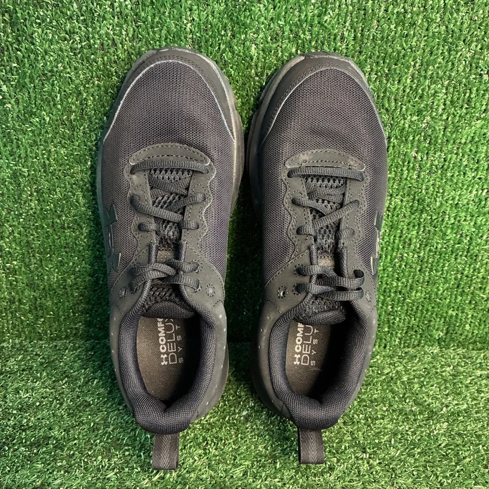 NEW Under Armour Charged Assert 10 Running Athletic Sneaker Black Women Size 8.5